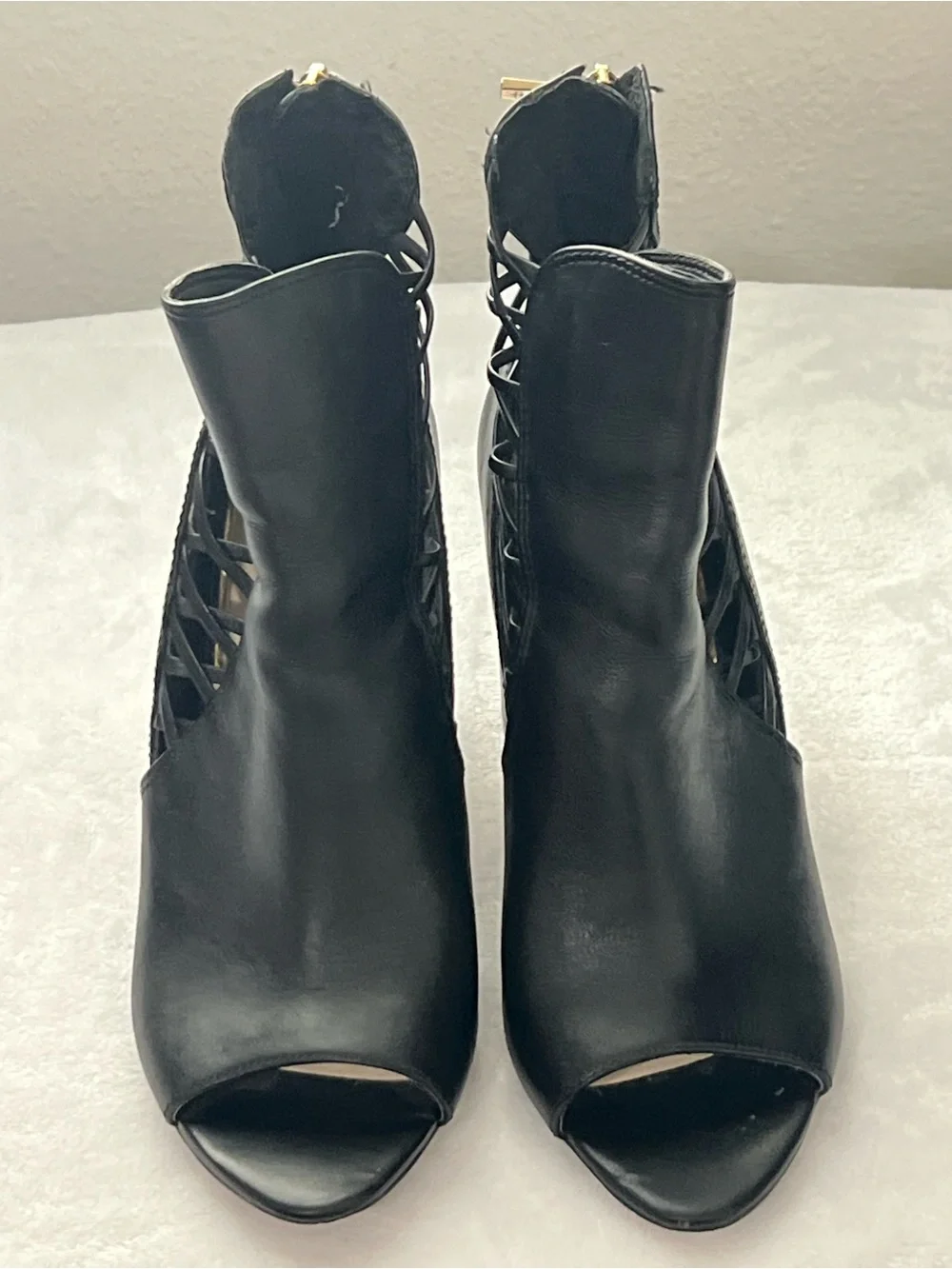 Jessica Simpson Black Open-Toe‎ Block Heel Booties with Side Cutouts, Size 7M/37